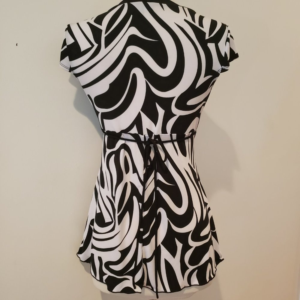 Mixed Brands Four Top Bundle Black and White/Cream/Brown - Picture 6 of 13